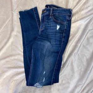 Hollister jeans